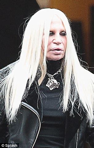 Donatella Versace without makeup 2022